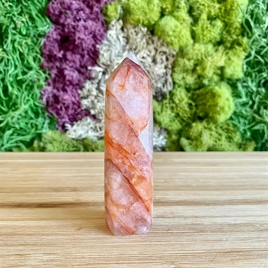 Natural Crystal Red Resin Flower Hexagonal Single Point Tower