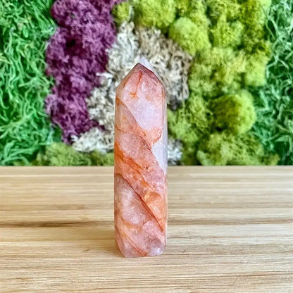 Natural Crystal Red Resin Flower Hexagonal Single Point Tower